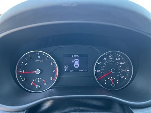 Certified 2021 Kia Sportage LX image 12