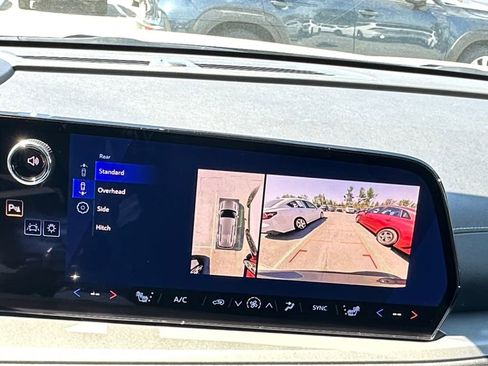 New 2026 Chevrolet Traverse LT w/ Driver Confidence Package FWD image 17