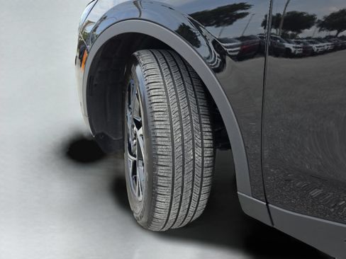 Used 2024 Lincoln Nautilus Premier w/ Jet Appearance Package AWD/4WD image 40