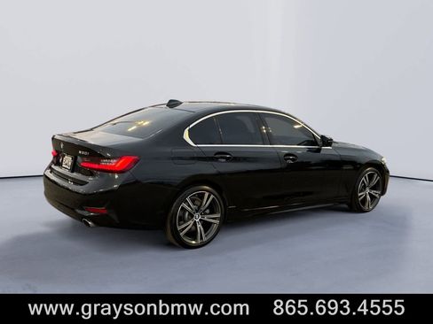 Used 2019 BMW 330i Sedan w/ Convenience Package image 3