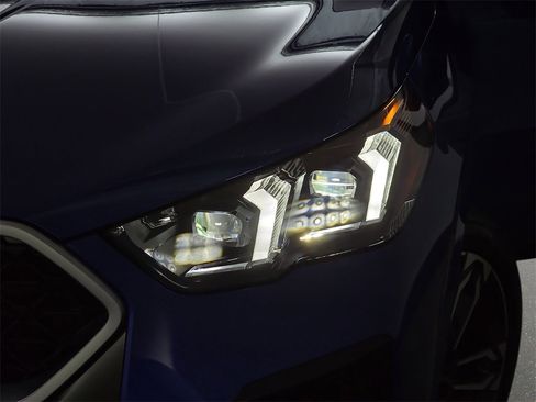 Used 2025 BMW X2 xDrive28i w/ M Sport Package image 32