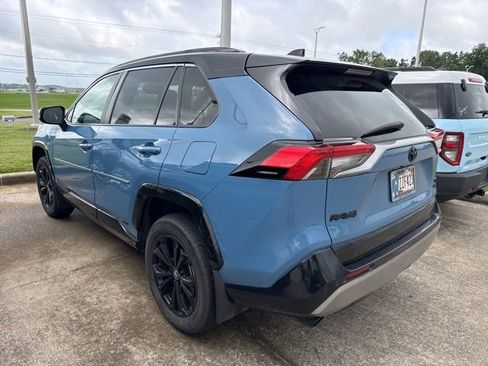 Used 2023 Toyota RAV4 XSE AWD/4WD image 7