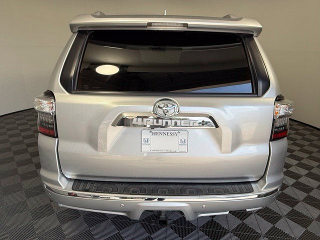 Used 2016 Toyota 4Runner Limited RWD image 6