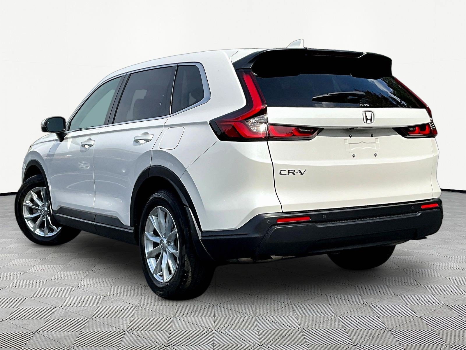 Used 2025 Honda CR-V EX-L image 4