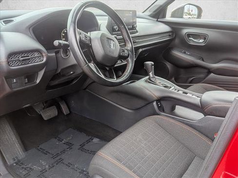 Used 2025 Honda HR-V Sport image 10