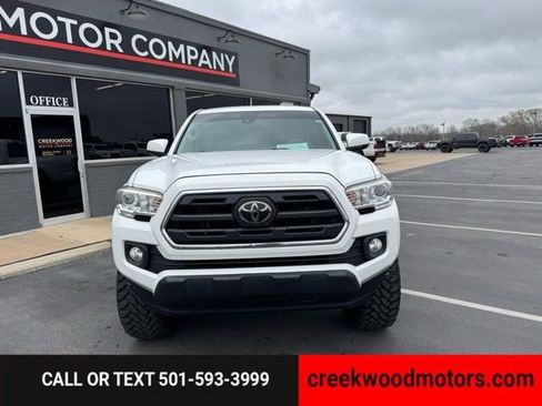 Used 2019 Toyota Tacoma SR5 image 18