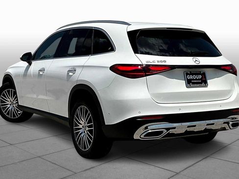New 2025 Mercedes-Benz GLC 300 GLC 300 image 4