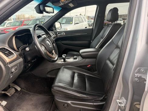 Used 2015 Jeep Grand Cherokee Limited w/ Trailer Tow Group IV AWD/4WD image 4