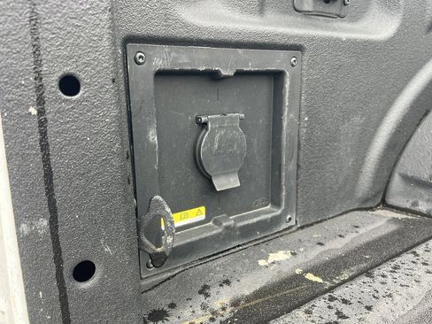 Used 2023 Ford F150 XL w/ STX Appearance Package image 8