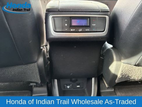 Used 2014 Toyota Highlander Limited image 13