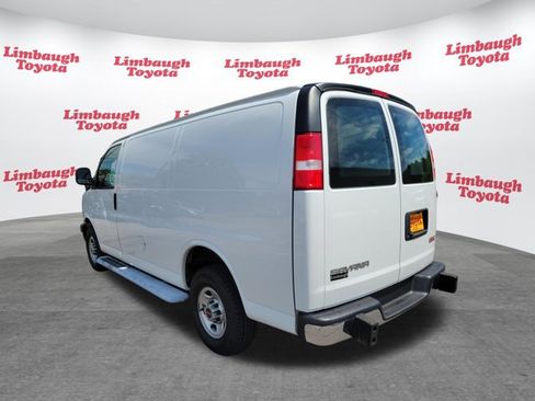Used 2024 GMC Savana 2500 w/ Driver Convenience Package RWD image 18