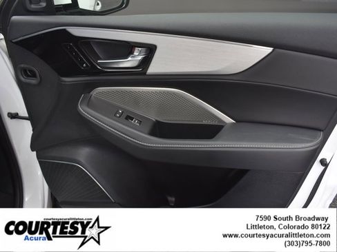 Used 2023 Acura MDX SH-AWD w/ Technology Package image 33