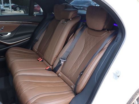 Used 2018 Mercedes-Benz S 560 4MATIC Sedan image 42