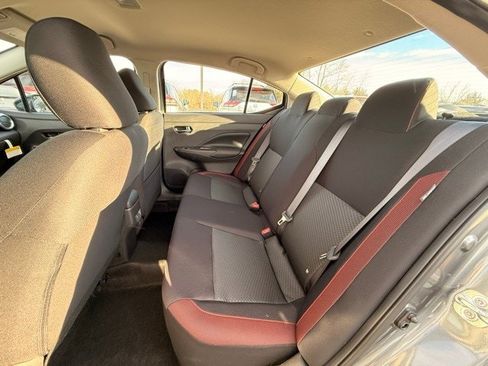 New 2025 Nissan Versa SR w/ Trunk Package image 13