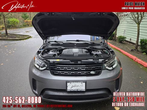Used 2020 Land Rover Discovery HSE image 9