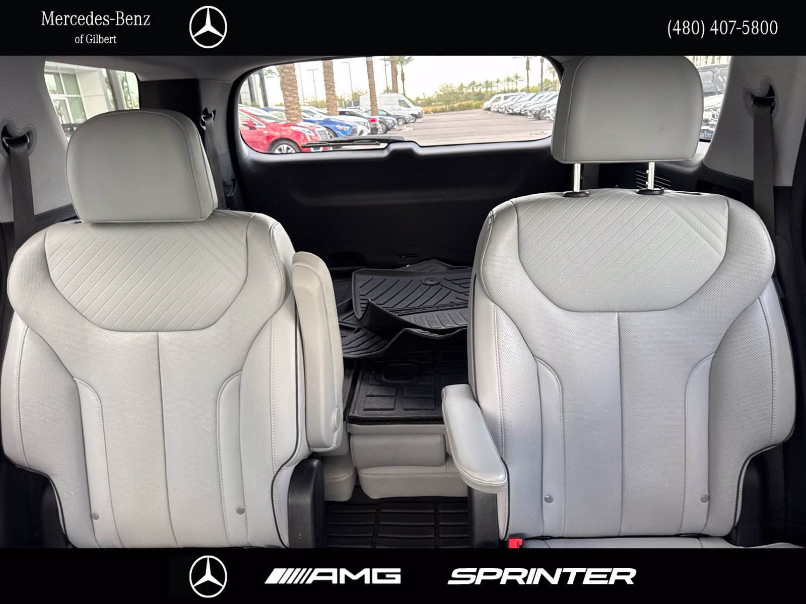 Used 2024 Hyundai Palisade SEL FWD image 16