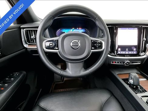 Certified 2023 Volvo S60 B5 Plus w/ Climate Package AWD/4WD image 6