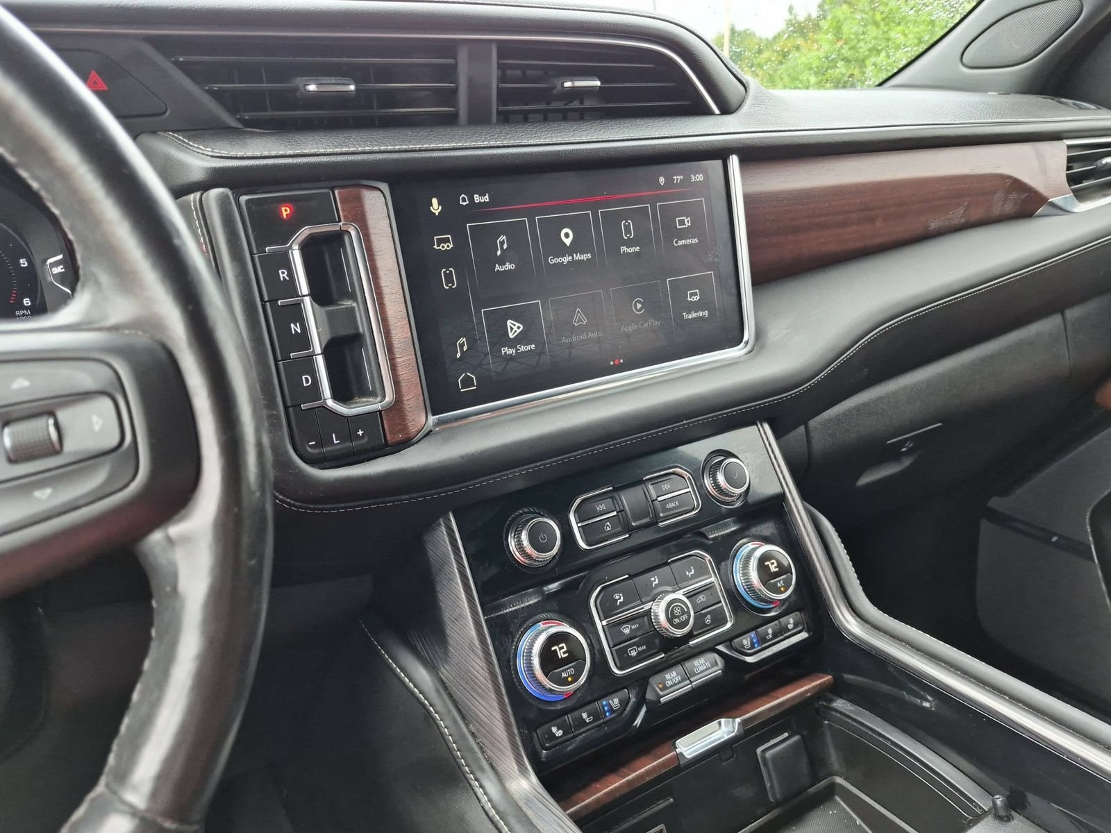 Used 2023 GMC Yukon Denali Ultimate AWD/4WD image 17