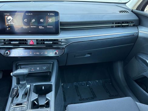 Used 2025 Kia K5 LXS image 34