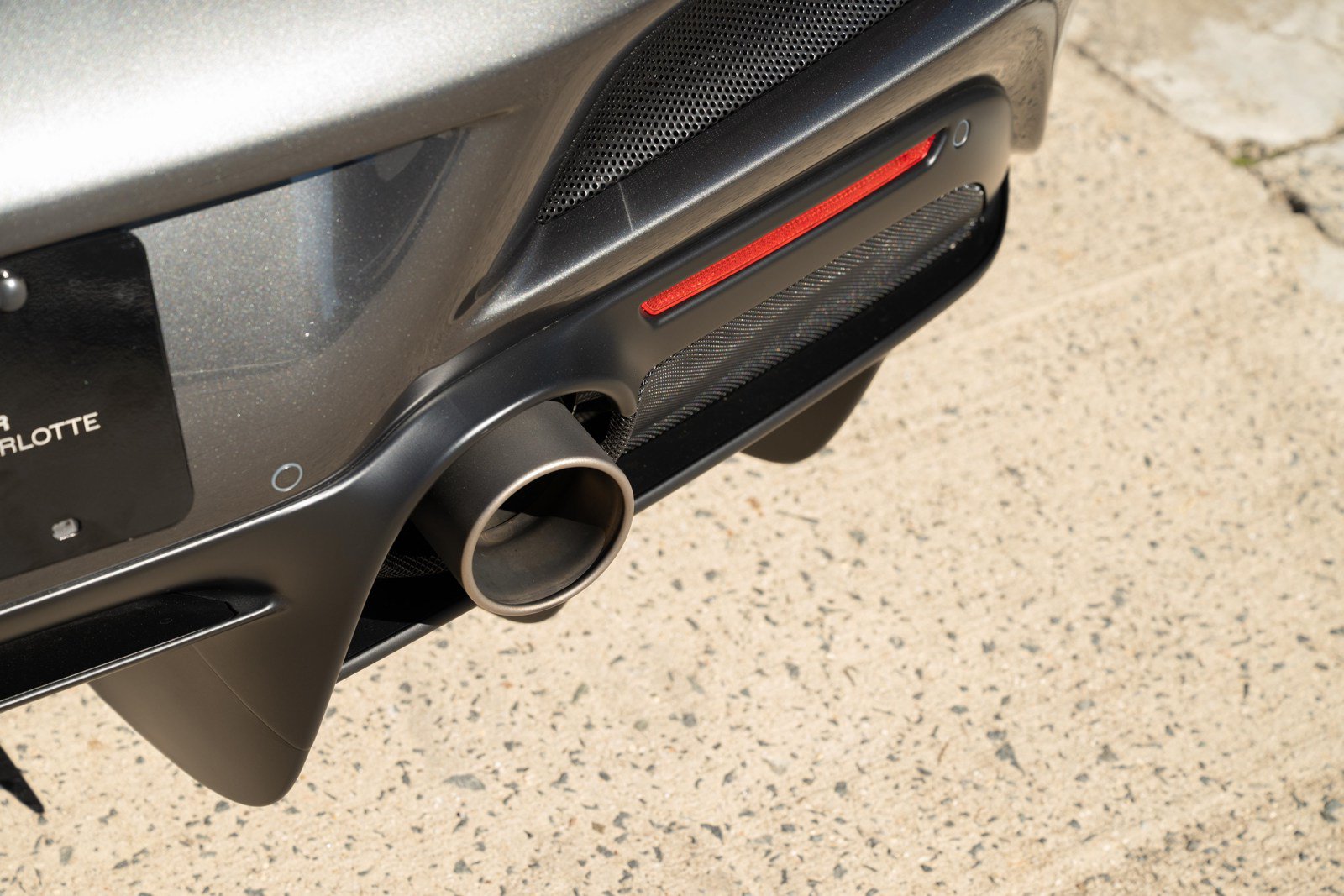Used 2023 Ferrari F8 Tributo RWD image 27