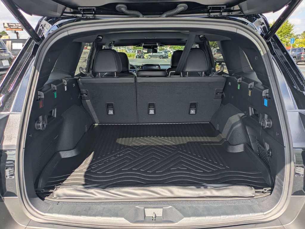 New 2026 Subaru Outback Limited AWD/4WD image 14