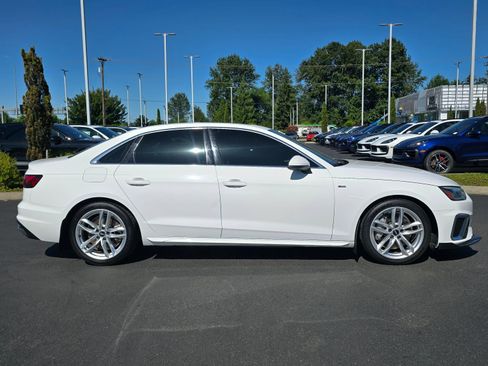 Used 2022 Audi A4 2.0T Premium Plus AWD/4WD image 6