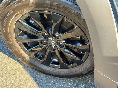 Used 2025 MAZDA CX-50 AWD 2.5 S w/ Premium Package image 8