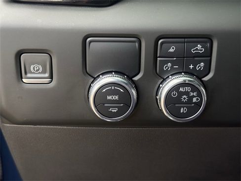 Certified 2023 GMC Sierra 1500 Denali image 23
