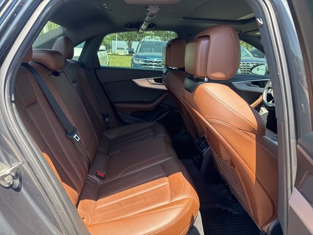 Used 2019 Audi A4 2.0T Premium w/ Convenience Package FWD image 11