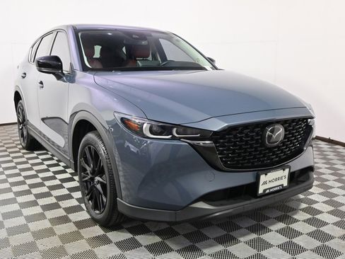 Used 2023 MAZDA CX-5 Carbon Edition image 9