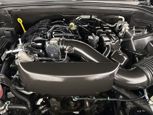 Used 2023 Dodge Durango SXT w/ Quick Order Package 2BK image 32