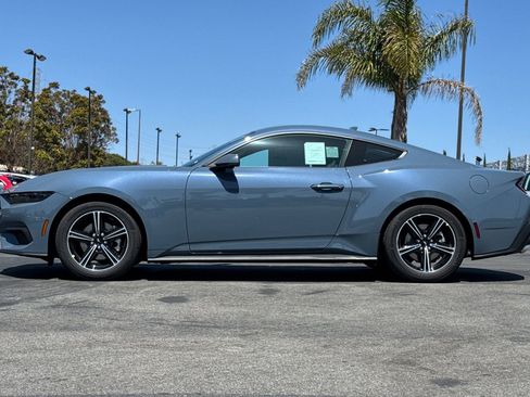 New 2025 Ford Mustang Coupe image 7