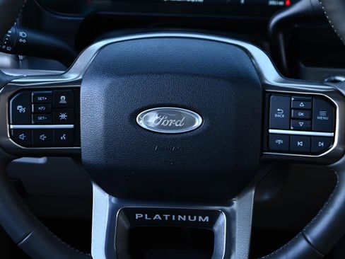 Used 2026 Ford F450 Platinum w/ Platinum Plus Package image 27