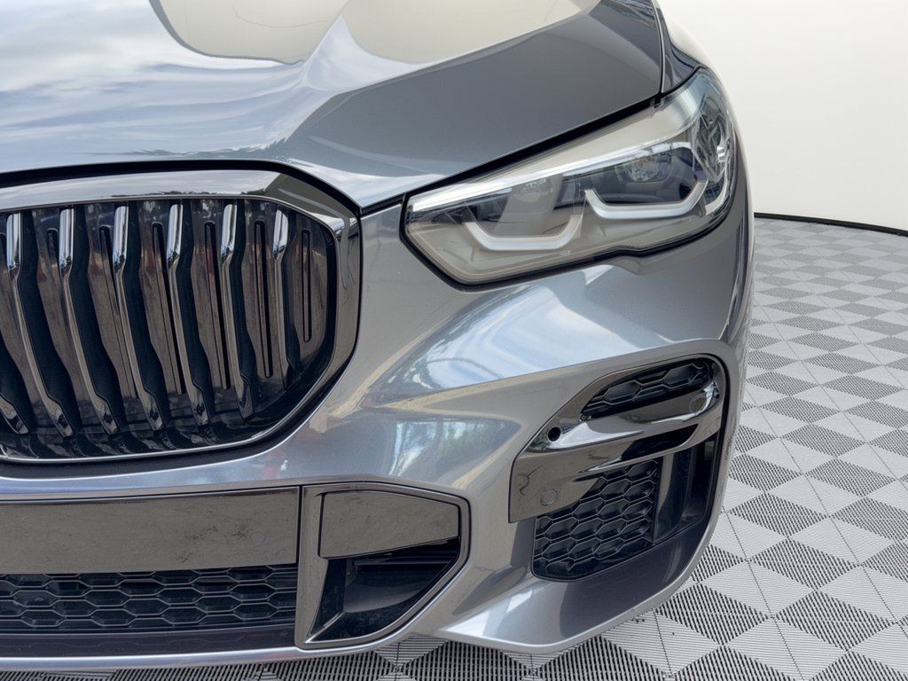 Used 2022 BMW X5 sDrive40i w/ M Sport Package RWD image 12
