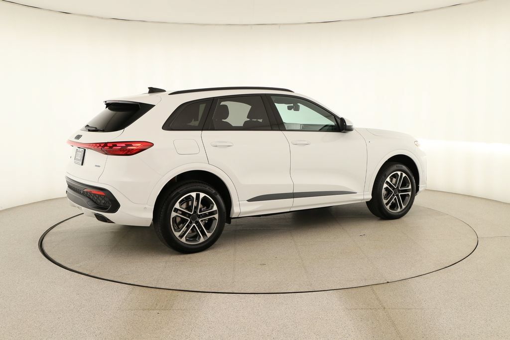 New 2026 Audi Q5 2.0T AWD/4WD image 7
