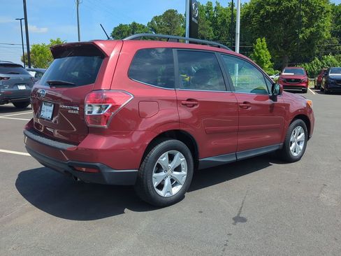Used 2015 Subaru Forester 2.5i Limited AWD/4WD image 4