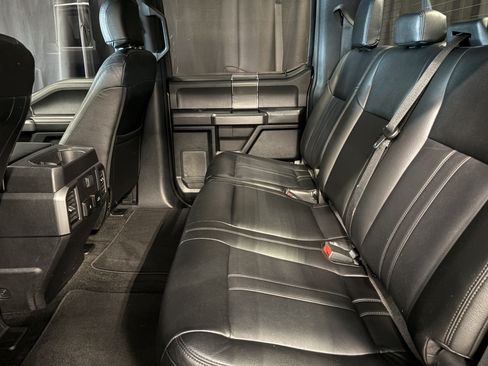 Used 2018 Ford F150 XLT w/ Equipment Group 302A Luxury AWD/4WD image 9