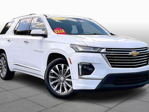 Certified 2022 Chevrolet Traverse Premier FWD image 3