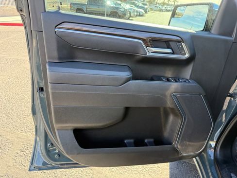 Certified 2025 Chevrolet Silverado 1500 LT image 19