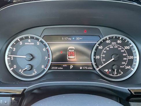 Certified 2025 INFINITI QX60 Pure image 14