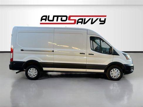 Used 2020 Ford Transit 250 Medium Roof w/ Load Area Protection Package image 8