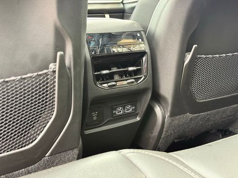 New 2025 Jeep Grand Cherokee L Limited w/ Luxury Tech Group II AWD/4WD image 35