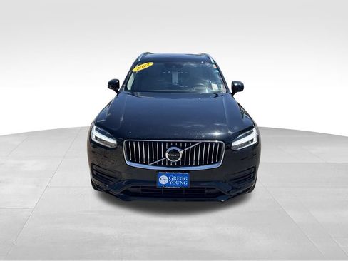 Used 2022 Volvo XC90 T5 Momentum w/ Advanced Package AWD/4WD image 12