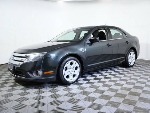 Used 2010 Ford Fusion SE FWD image 5