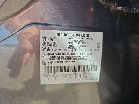 Used 2022 Lincoln Nautilus Reserve w/ Equipment Group 201A image 37