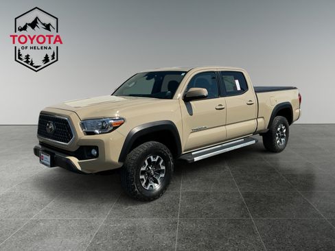 Certified 2019 Toyota Tacoma TRD Off-Road w/ Technology Package AWD/4WD image 1