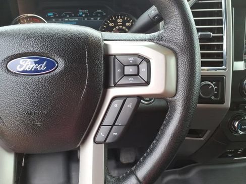 Used 2015 Ford F150 Lariat w/ Trailer Tow Package AWD/4WD image 19