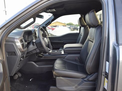 New 2025 Ford F150 XL w/ Equipment Group 103A High image 18