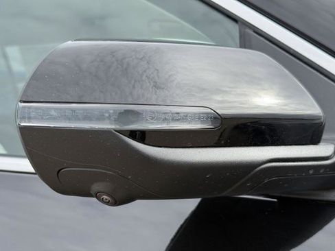 New 2026 GMC Acadia Denali w/ Super Cruise Package image 13