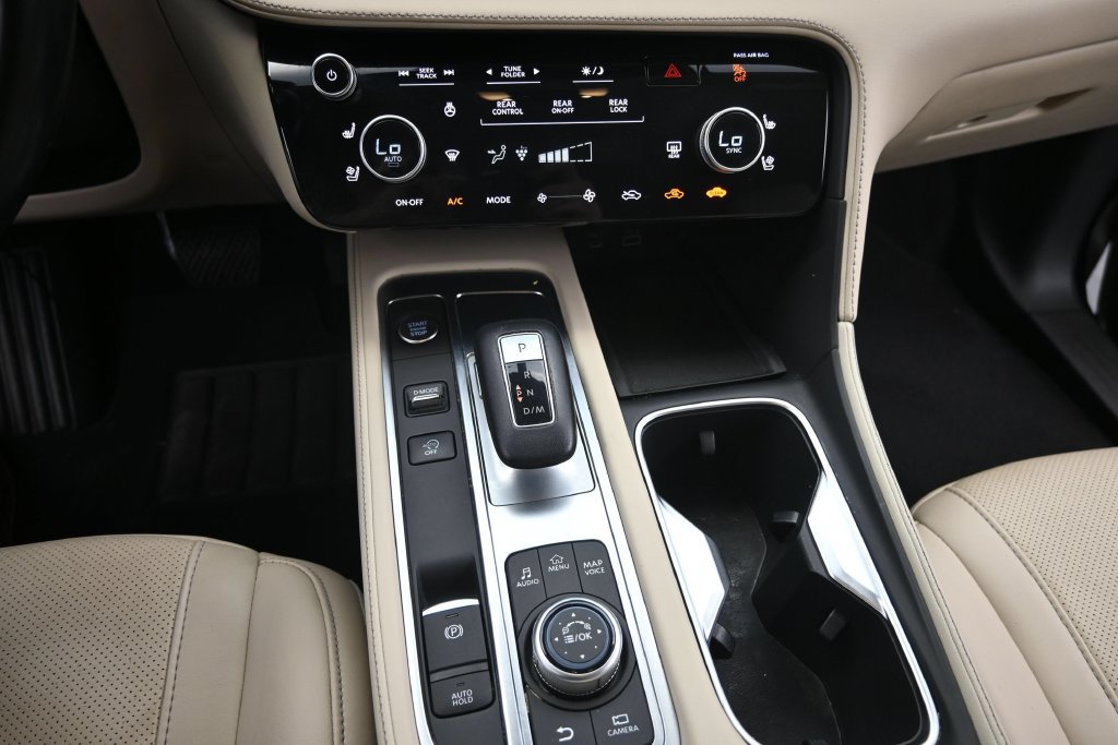 Used 2023 INFINITI QX60 Sensory AWD/4WD image 17